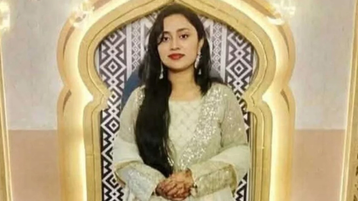 কুমিল্লায় ছাত্রীর মরদেহ উদ্ধার, তদন্তে পুলিশ