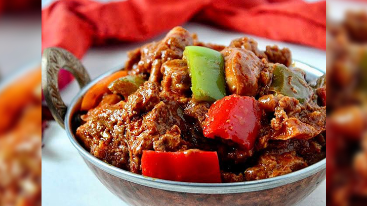 ঝটপট ও স্বাদে ভরপুর: ক্যাপসিকাম চিকেন কারি