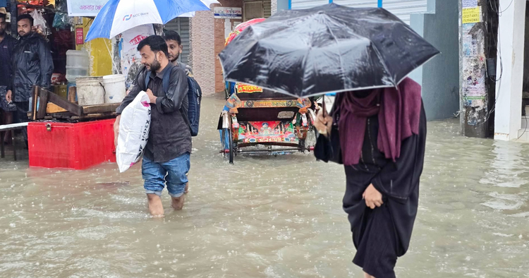 টানা বর্ষণে পানির নিচে ঢাকা, অচল জনজীবন