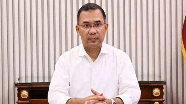 দিনের শুরুতেই প্রধানমন্ত্রীর মন্তব্য: ‘চলেন যুদ্ধে যাই’