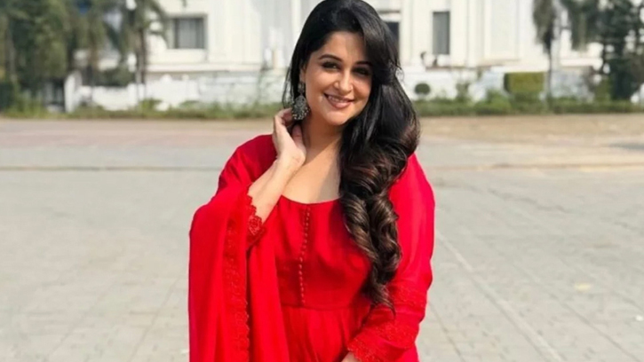 টিউমারের জটিলতায় নাজেহাল দীপিকা কক্কড়