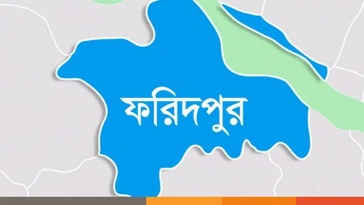 ফরিদপুরে বাস-অ্যাম্বুলেন্স মুখোমুখি সংঘর্ষে নিহত ৫