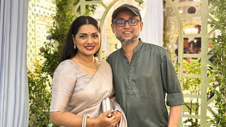 এক বছরে ফারুকীর সম্পদ কম, তিশার সম্পদ বেড়েছে