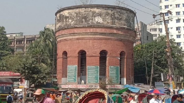 ঢাকার ইতিহাসে স্থায়ী ছাপ: বাহাদুর শাহ পার্কের পানির ট্যাংক