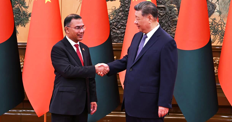 বেইজিংয়ে শি জিনপিংয়ের সঙ্গে সৌজন্য সাক্ষাৎ ও শুভেচ্ছা বিনিময় প্রধানমন্ত্রীর