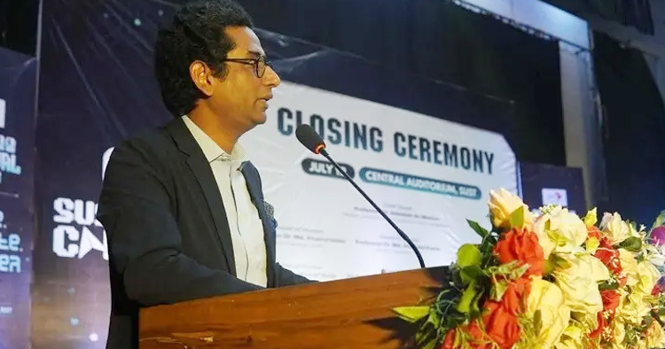 ভবিষ্যৎ কর্মবাজারে এআই দক্ষতার গুরুত্ব তুলে ধরলেন ইউজিসি সদস্য