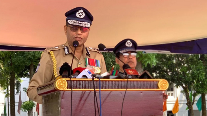 মাদক কারবারে যুক্ত পুলিশ সদস্যদের ছাড় দেওয়া হবে না: আইজিপি