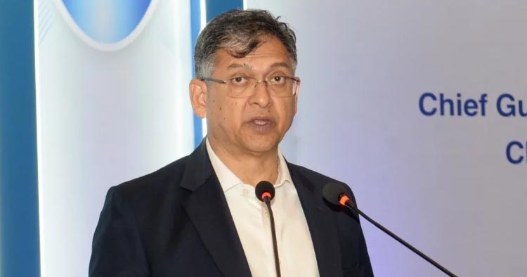 মানবপাচার ও অনলাইন স্ক্যামের বিরুদ্ধে ‘জিরো টলারেন্স’ নীতি: স্বরাষ্ট্রমন্ত্রী