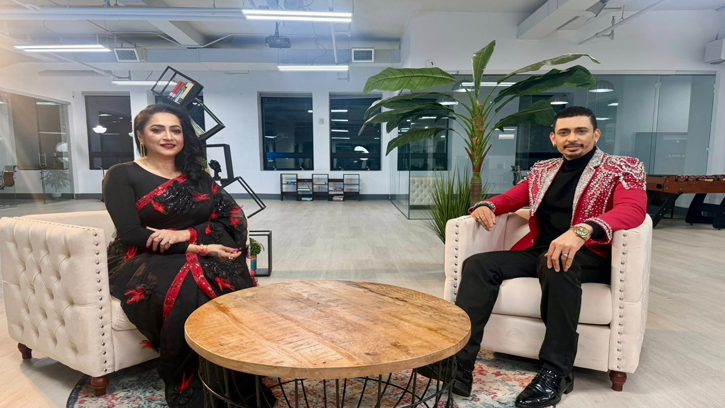 দীর্ঘ প্রতীক্ষার পর বরিশালে মুখোমুখি দুই তারকা
