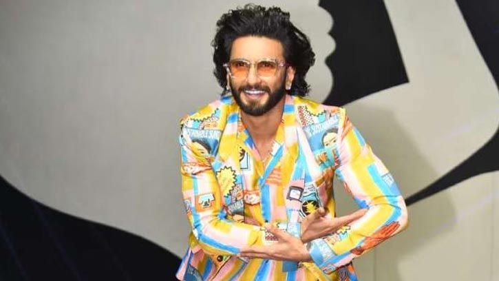রণবীর সিংয়ের বিলাসবহুল অভ্যাসে চমক ভক্তদের
