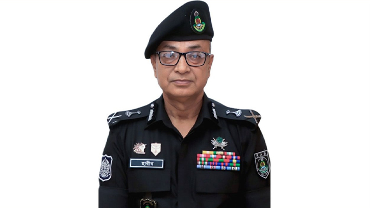 র‍্যাবের নতুন মহাপরিচালক আহসান হাবীবের দায়িত্বভার গ্রহণ 