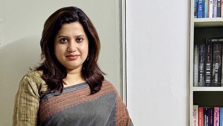 ফেসবুক স্ট্যাটাসে ক্ষোভ প্রকাশ করলেন ন্যানসি