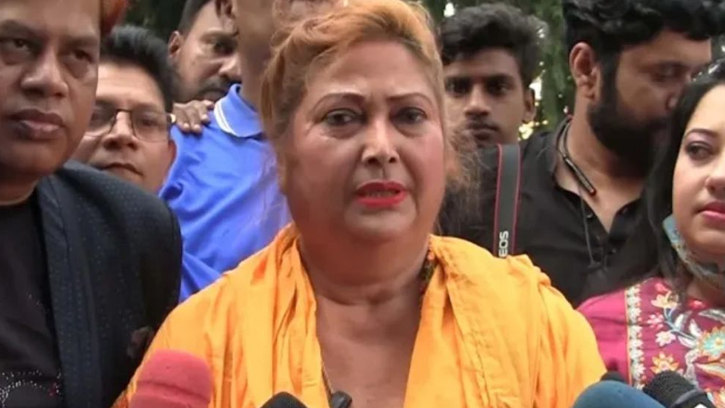 রিনা খানের এমপি হওয়ার লক্ষ্যে সংরক্ষিত আসনে প্রার্থীতা