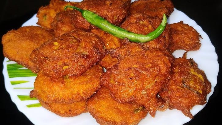 সুস্বাদু রুই মাছের ডিমের বড়া